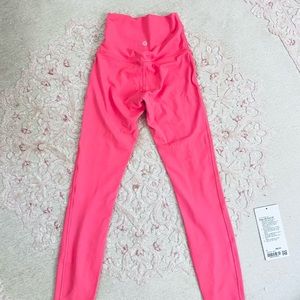 NEW GUAVA PINK LULULEMON ALIGN 25” PANTS